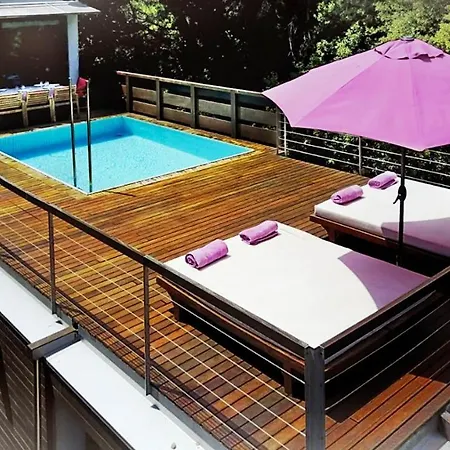Hideaway Con Piscina Privada 别墅